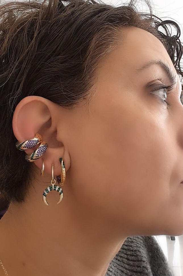 RENKLİ TAŞ HİLAL KÜPE