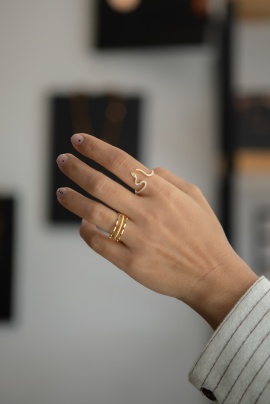 YILAN TAŞLI YÜZÜK 1